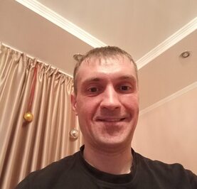 Артём